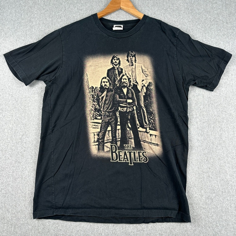 Vintage The Beatles‎ T-Shirt Mens L Black Graphic Band Tee Apple Corps 2006